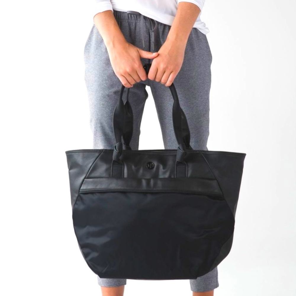 Lululemon Everything Tote Bag